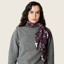 Carré 90 Floral Violet profond & Kaki